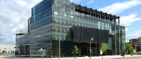 Aux Quais de l Espace 400e
